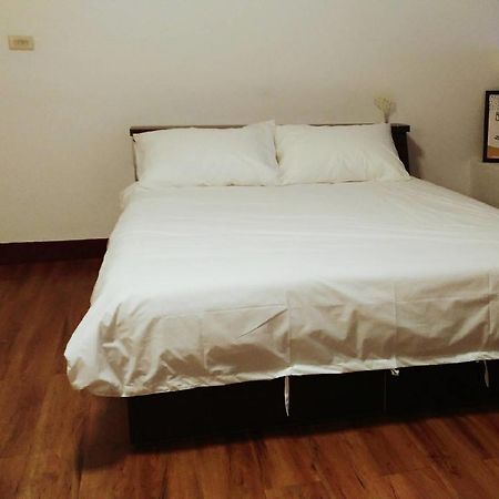 Walk Around.Tainan Apartment Luaran gambar