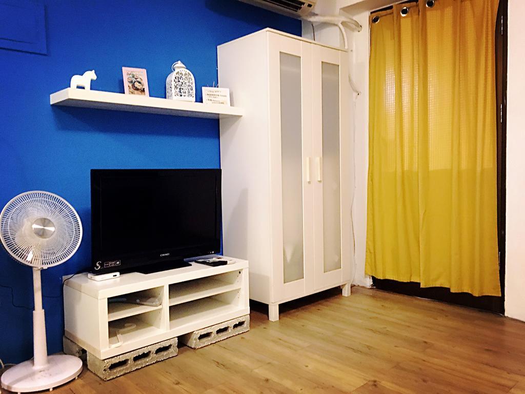 Walk Around.Tainan Apartment Luaran gambar