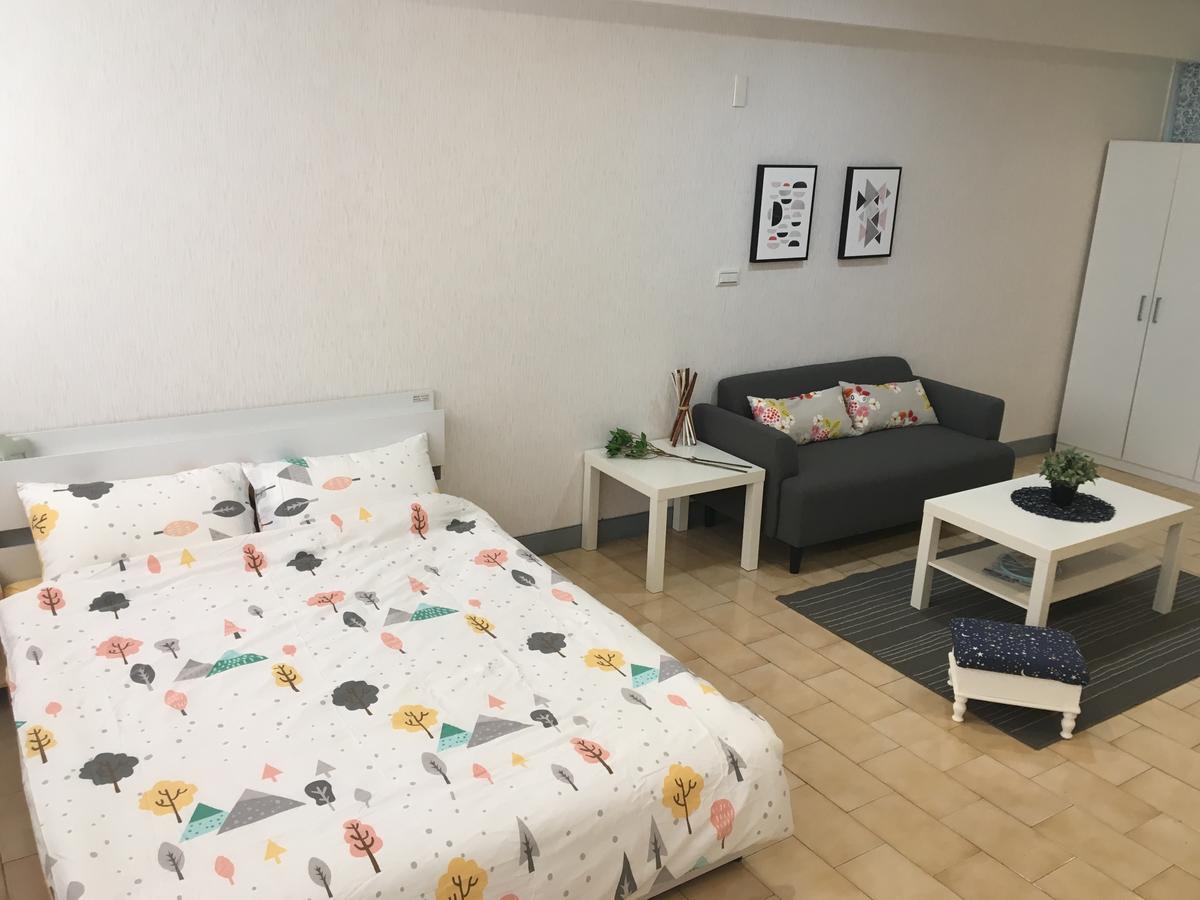 Walk Around.Tainan Apartment Luaran gambar